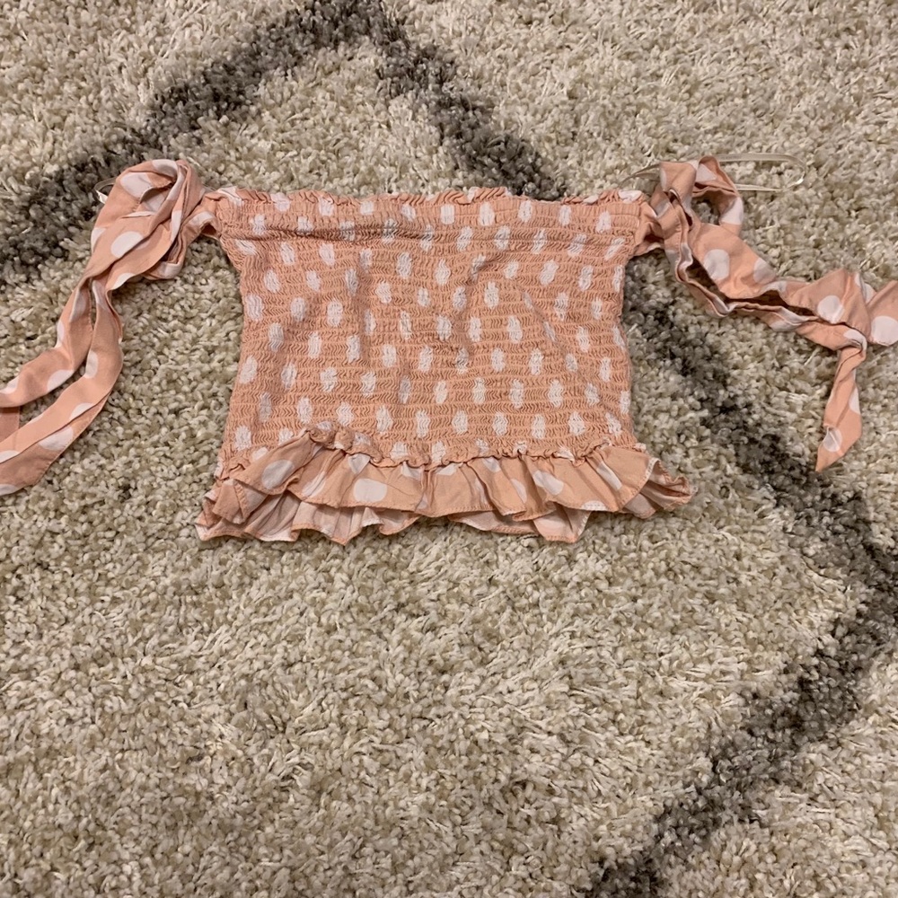 Crop top off the shoulder